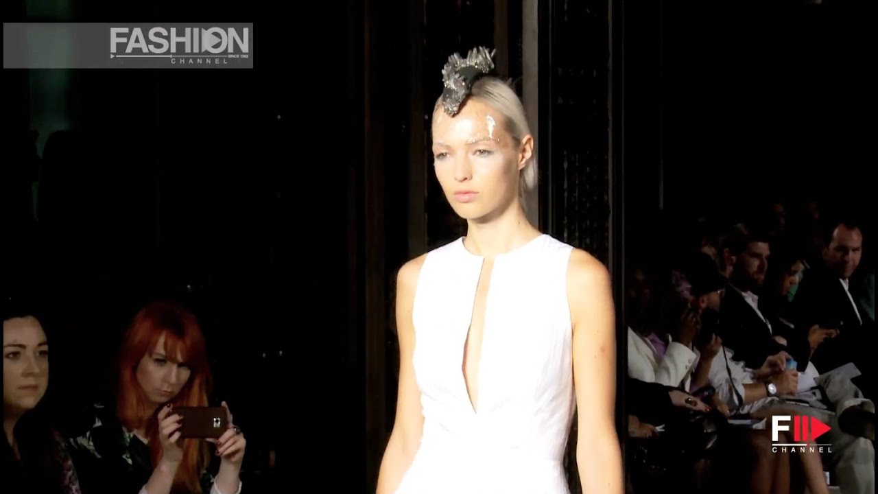 MARIANA JUNGMANN CATWALK STYLING